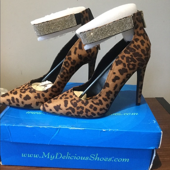 💃🏿Joan Tan/Gold Cheetah Print Stilettos💃🏿 - Picture 3 of 6